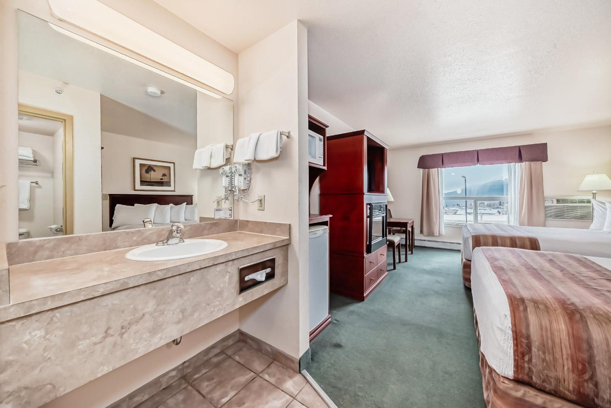 Grande Cache Inn&Suites Exterior foto